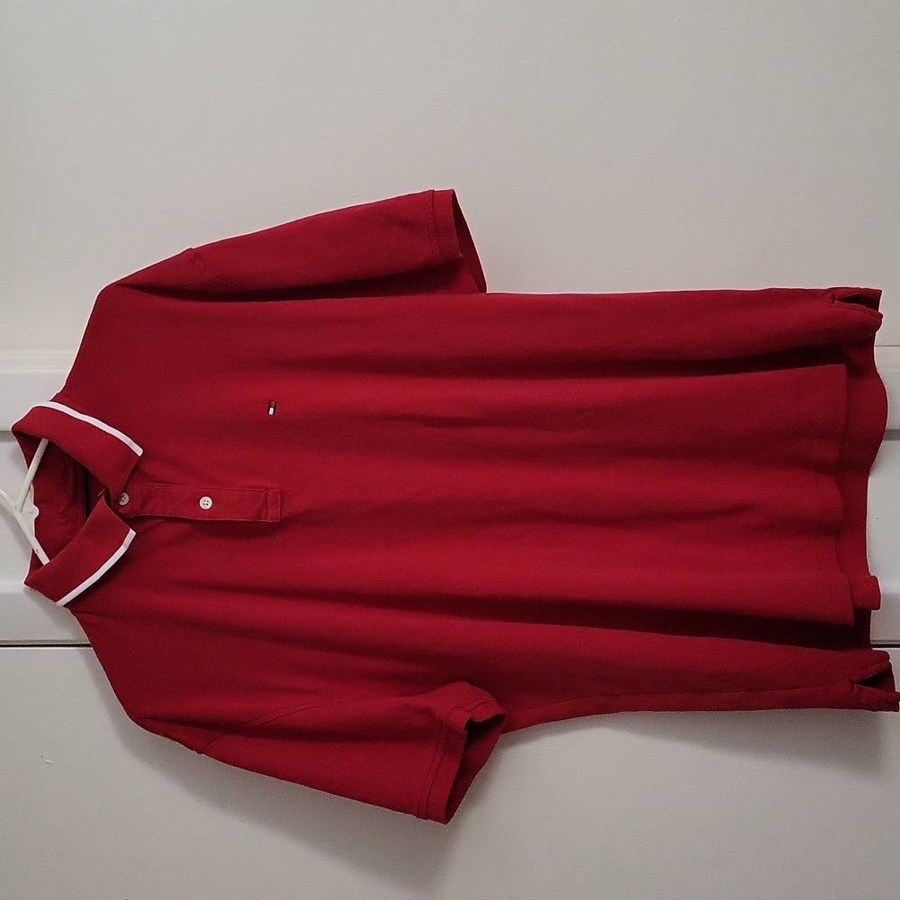 Tommy Hilfiger tee shirt for men
